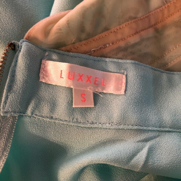 Luxxel Dress Sm - Picture 6 of 6